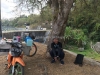 Pak Dosen Nunggu Dagangan Cilok